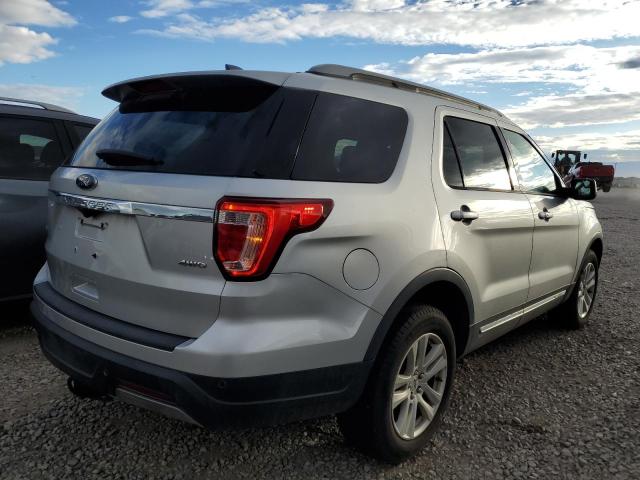 1FM5K8D88KGA38175 - 2019 FORD EXPLORER XLT Silber Foto 3