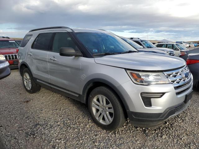 1FM5K8D88KGA38175 - 2019 FORD EXPLORER XLT Silber Foto 4