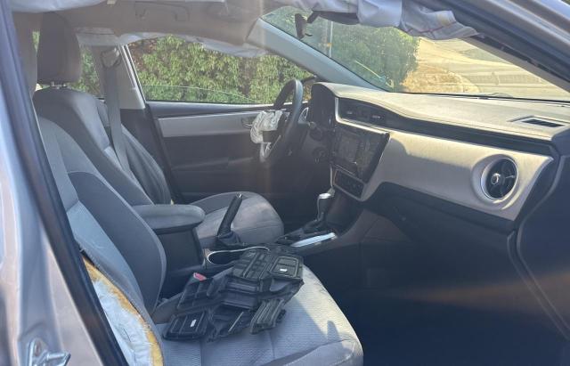 2T1BURHE2JC981795 - 2018 TOYOTA COROLLA L SILVER photo 5