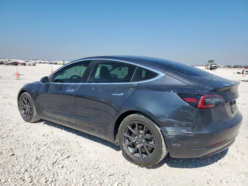 5YJ3E1EB6KF386264 - 2019 TESLA MODEL 3 GRAY photo 2