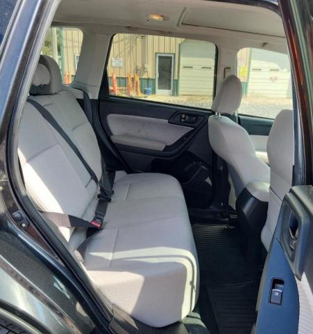 JF2SJAEC7HG559046 - 2017 SUBARU FORESTER 2.5I PREMIUM رمادي صورة 10