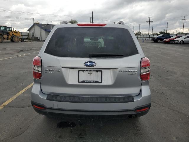 JF2SJADC0FH474736 - 2015 SUBARU FORESTER 2.5I PREMIUM Gümüş fotoğraf 6