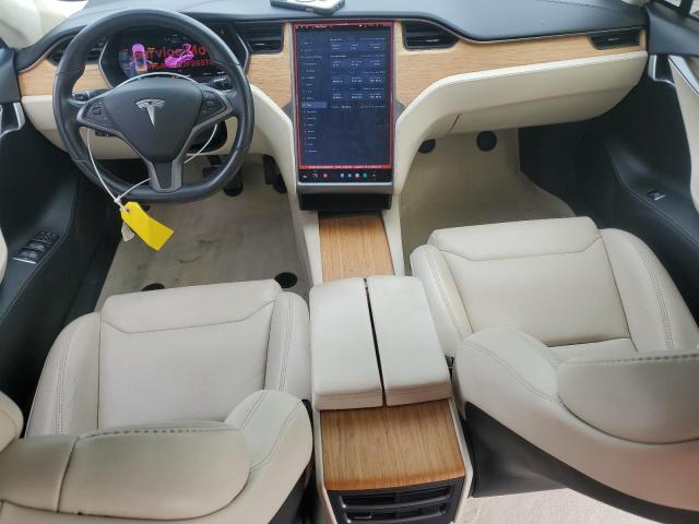 5YJSA1E22JF265110 - 2018 TESLA MODEL S WHITE photo 8