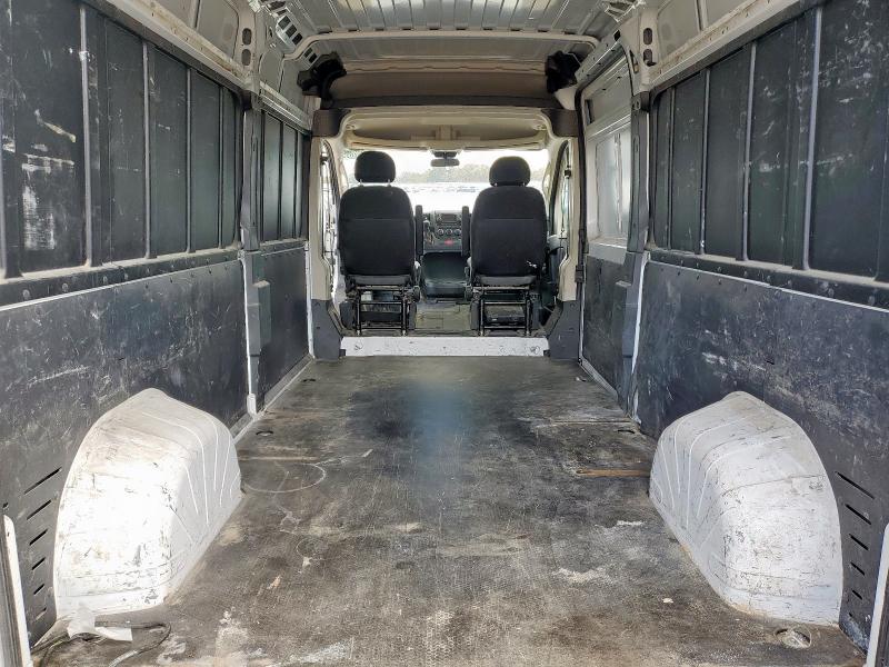 3C6TRVDG9JE148994 - 2018 RAM PROMASTER 2500 HIGH თეთრი ფოტო 10