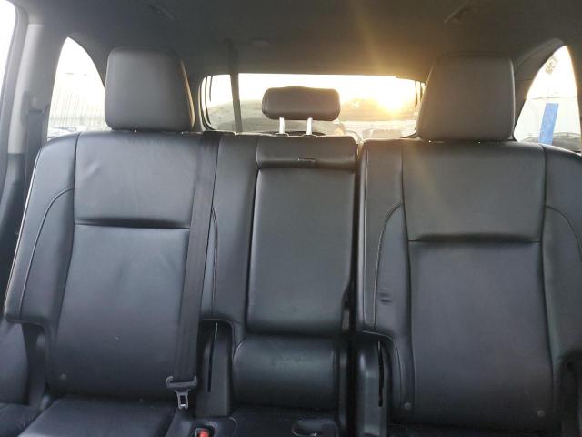 5TDKKRFH4FS092420 - 2015 TOYOTA HIGHLANDER XLE WHITE photo 10