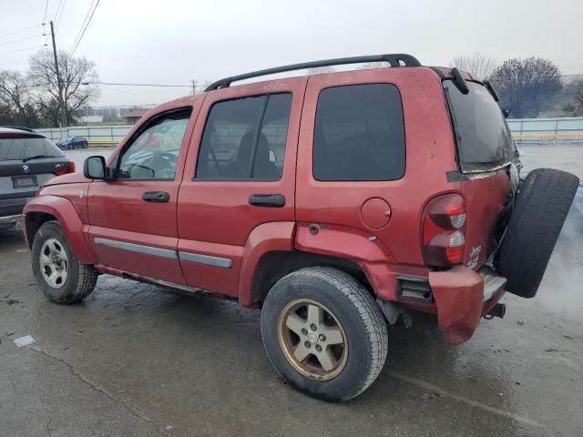 1J4GL38K85W645426 - 2005 JEEP LIBERTY RENEGADE RED photo 3