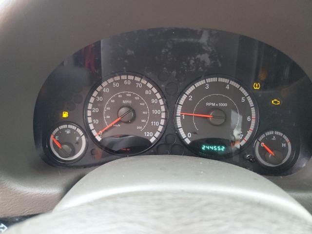 1J4GL38K85W645426 - 2005 JEEP LIBERTY RENEGADE RED photo 8