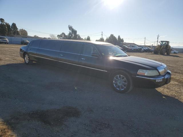1L1FM88W67Y626084 - 2007 LINCOLN TOWN CAR EXECUTIVE Schwarz Foto 4