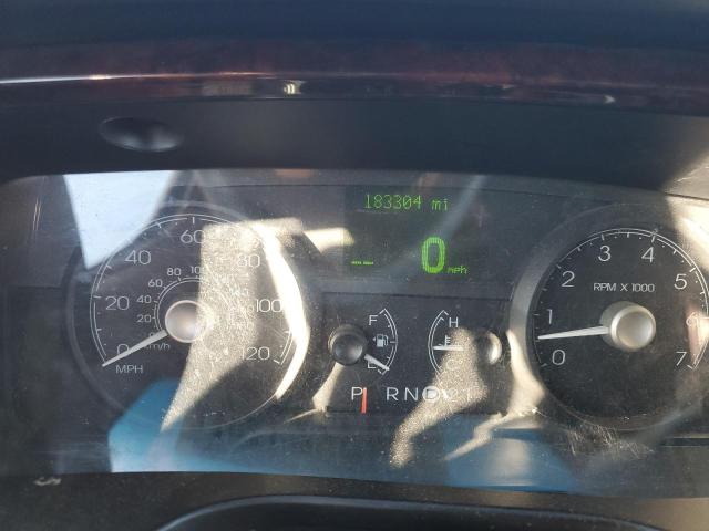 1L1FM88W67Y626084 - 2007 LINCOLN TOWN CAR EXECUTIVE Schwarz Foto 9