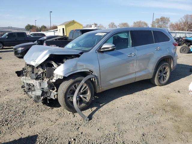 2018 TOYOTA HIGHLANDER LE, 