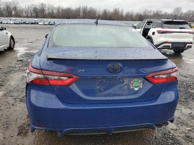 4T1G11AK6RU252077 - 2024 TOYOTA CAMRY SE NIGHT SHADE BLUE photo 6