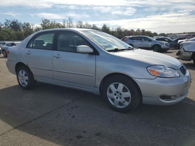 2T1BR30E35C550009 - 2005 TOYOTA COROLLA CE SILVER photo 4