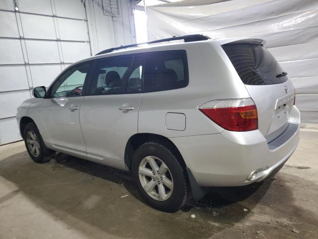 5TDBK3EH0AS005023 - 2010 TOYOTA HIGHLANDER SILVER photo 2