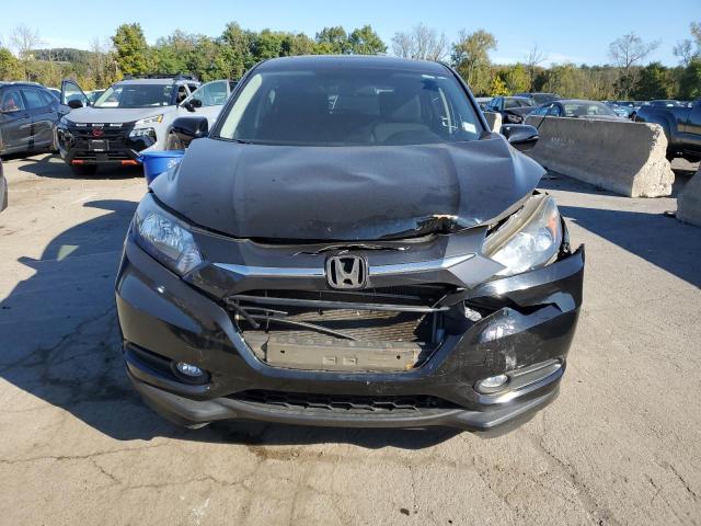 3CZRU6H58JM721691 - 2018 HONDA HR-V EX BLACK photo 5