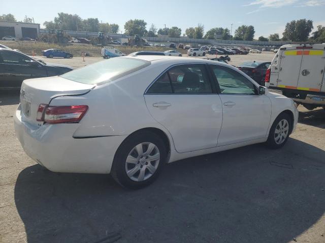 4T4BF3EK6AR044390 - 2010 TOYOTA CAMRY BASE WHITE photo 3