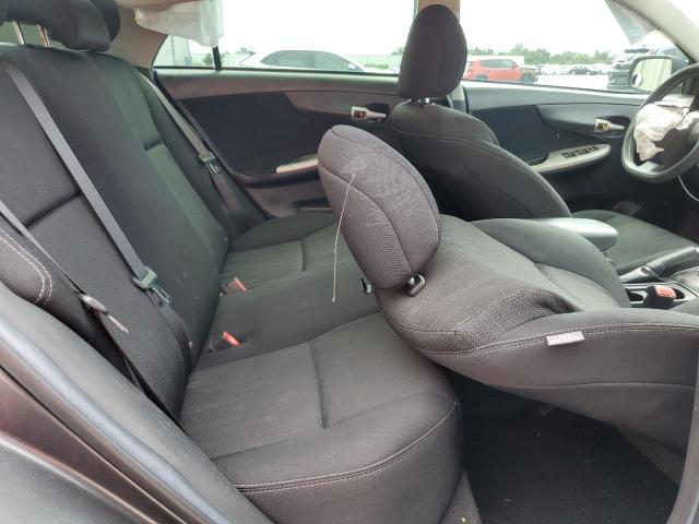 2T1BU4EE9DC076949 - 2013 TOYOTA COROLLA BASE 灰色 照片 10