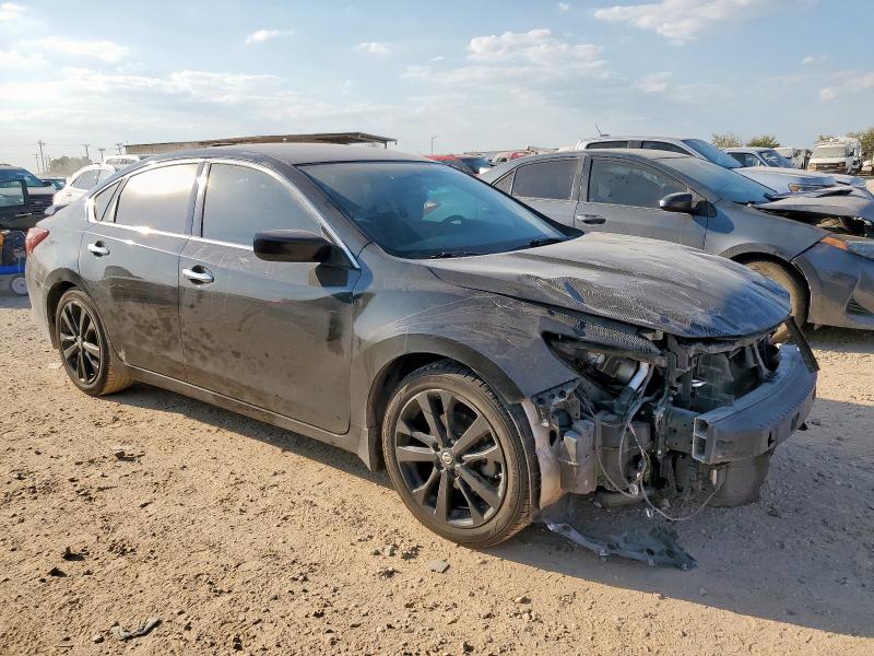 1N4AL3AP2JC230671 - 2018 NISSAN ALTIMA 2.5 黑色 照片 4