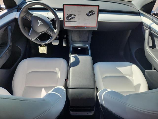 7SAYGDEF7RA288942 - 2024 TESLA MODEL Y GRAY photo 8