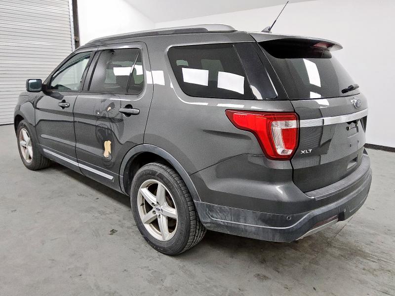 1FM5K7D8XKGB47103 - 2019 FORD EXPLORER XLT GRAY photo 2