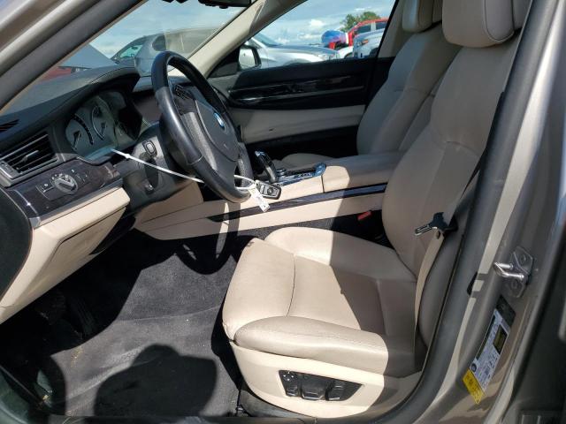 WBAKA4C58BC612403 - 2011 BMW 740 I GOLD photo 7