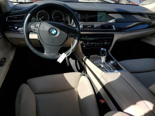 WBAKA4C58BC612403 - 2011 BMW 740 I GOLD photo 8