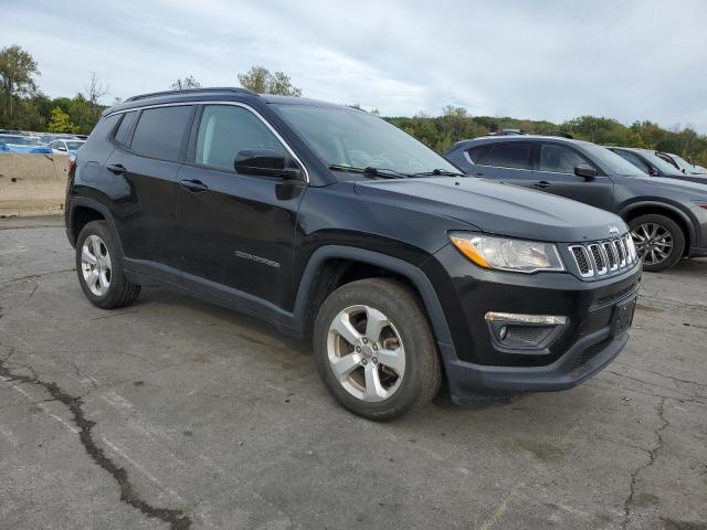 3C4NJDBB8KT850750 - 2019 JEEP COMPASS LATITUDE أسود صورة 4