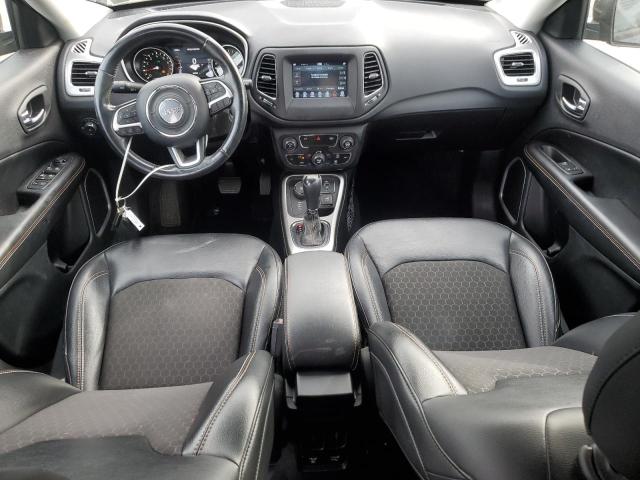 3C4NJDBB8KT850750 - 2019 JEEP COMPASS LATITUDE أسود صورة 8