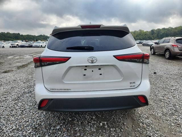 5TDHZRAH0NS554127 - 2022 TOYOTA HIGHLANDER XLE WHITE photo 6