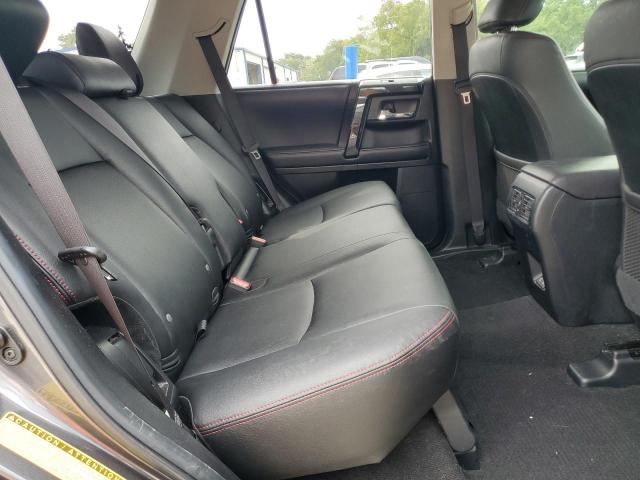 JTEBU5JR4L5739429 - 2020 TOYOTA 4RUNNER SR5/SR5 PREMIUM 灰色 照片 11