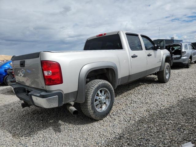 1GCHK236X8F150246 - 2008 CHEVROLET SILVERADO K2500 HEAVY DUTY SILVER photo 3