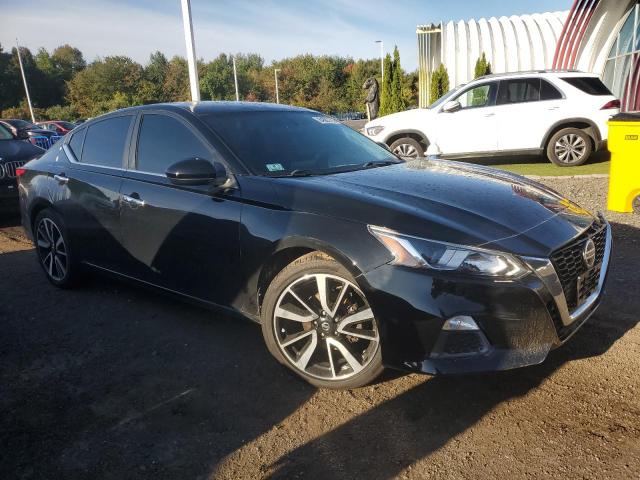 1N4BL4BV1LC284117 - 2020 NISSAN ALTIMA S BLACK photo 4