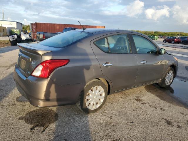 3N1CN7AP0GL838483 - 2016 NISSAN VERSA S GRAY photo 3