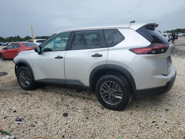 5N1BT3AA7RC711386 - 2024 NISSAN ROGUE S SILVER photo 2