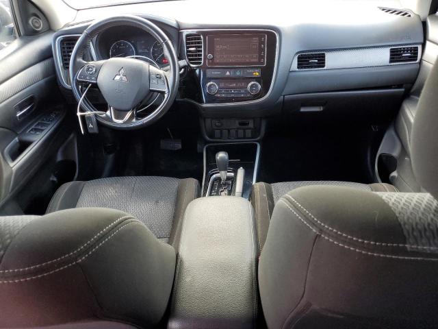 JA4AD3A39JZ034965 - 2018 MITSUBISHI OUTLANDER SE 白色 照片 8