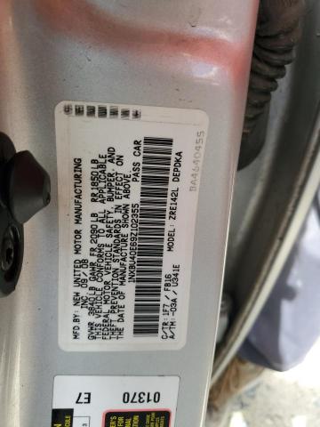 1NXBU40E69Z102355 - 2009 TOYOTA COROLLA BASE Silber Foto 12