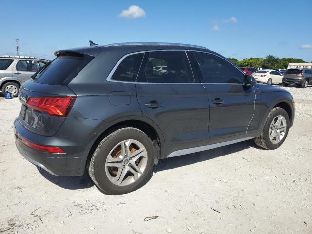 WA1ANAFYXK2023361 - 2019 AUDI Q5 PREMIUM GRAY photo 3