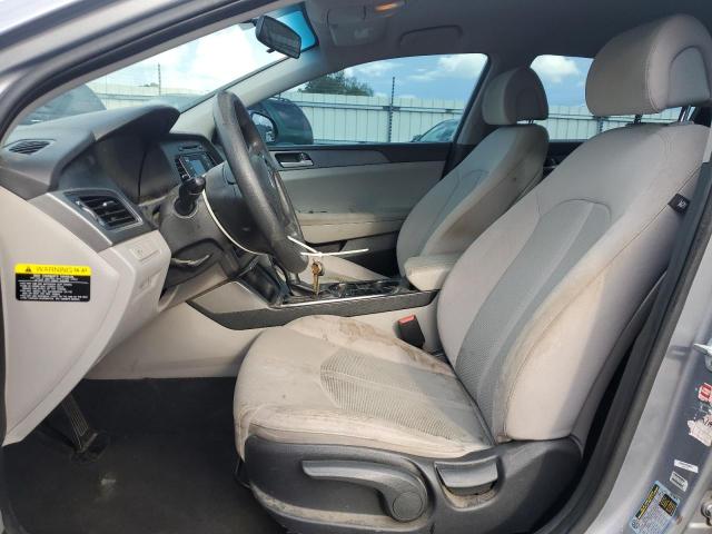 5NPE24AF8HH447006 - 2017 HYUNDAI SONATA SE 银色 照片 7