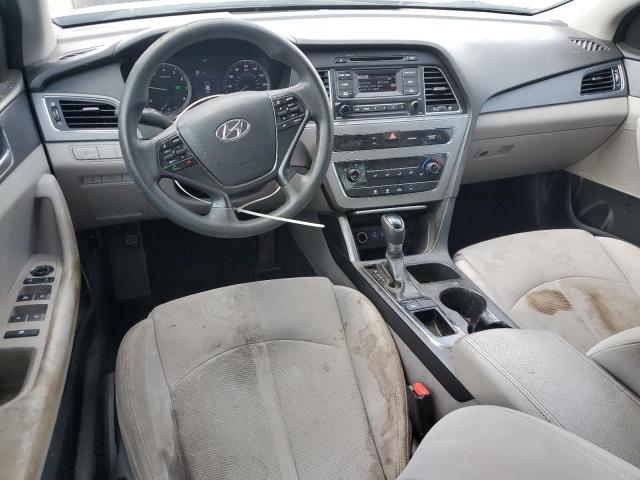 5NPE24AF8HH447006 - 2017 HYUNDAI SONATA SE 银色 照片 8