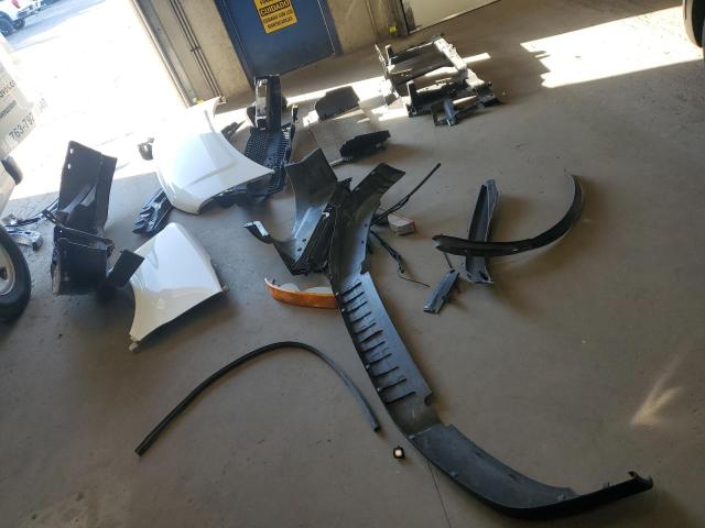 1GCZGHFP1N1178216 - 2022 CHEVROLET EXPRESS G3 WHITE photo 13