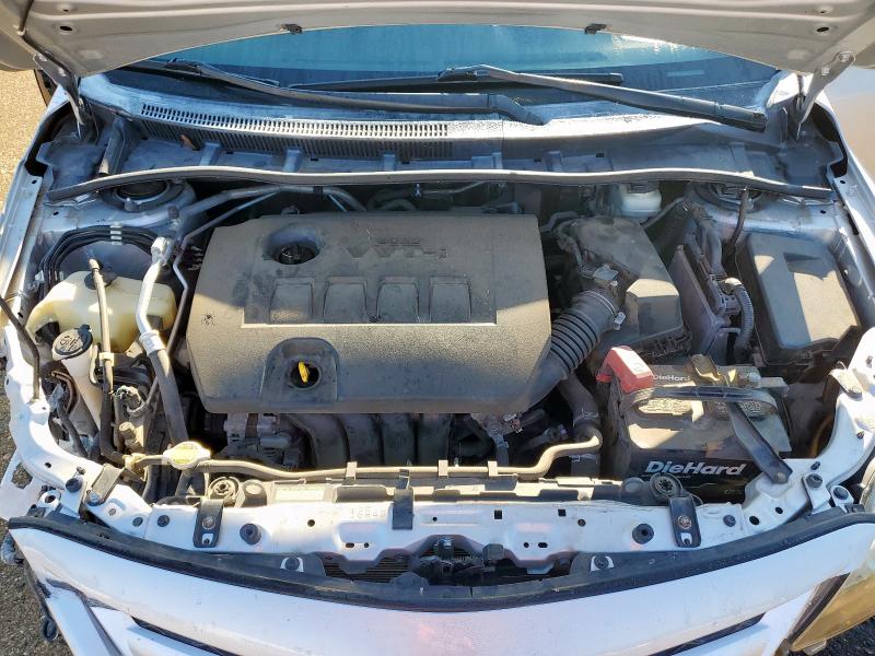 5YFBU4EE8DP117720 - 2013 TOYOTA COROLLA BASE Srebrny zdjęcie 11