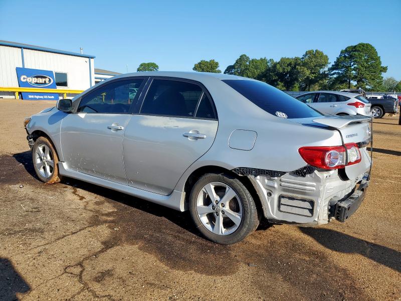 5YFBU4EE8DP117720 - 2013 TOYOTA COROLLA BASE Srebrny zdjęcie 2