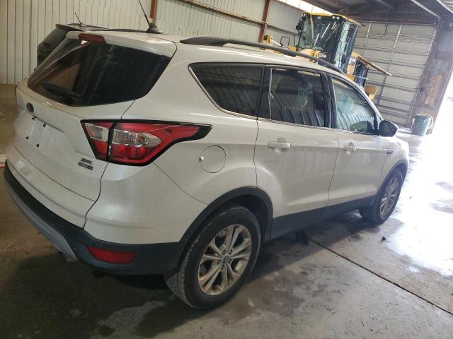 1FMCU9HD5JUB94818 - 2018 FORD ESCAPE SEL თეთრი ფოტო 3
