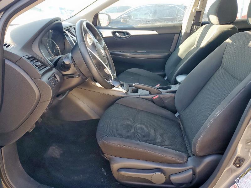 3N1AB7AP3KY314160 - 2019 NISSAN SENTRA S 灰色 照片 7