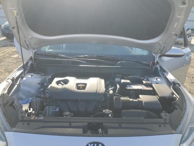 3KPF24AD3LE173715 - 2020 KIA FORTE FE SILVER photo 11