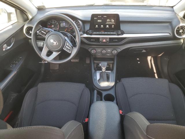 3KPF24AD3LE173715 - 2020 KIA FORTE FE SILVER photo 8