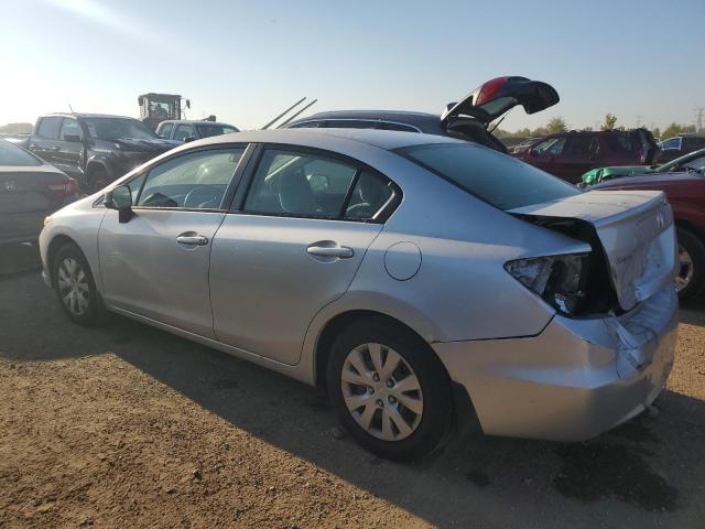 2HGFB2F54CH311998 - 2012 HONDA CIVIC LX 银色 照片 2