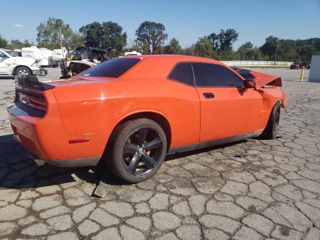 2B3LJ74W08H301698 - 2008 DODGE CHALLENGER SRT-8 ORANGE photo 3