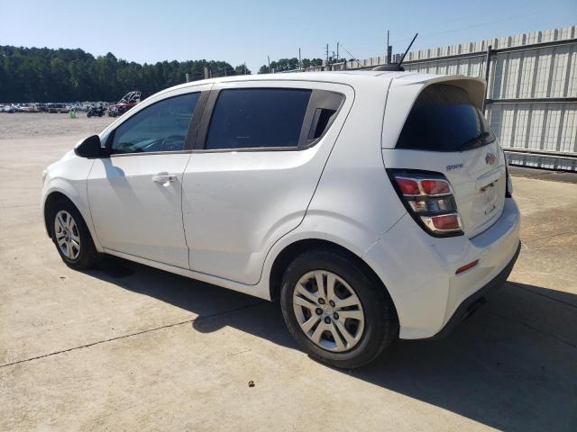 1G1JG6SH8H4172859 - 2017 CHEVROLET SONIC WHITE photo 2