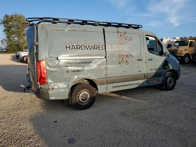 W1Y4EBHY5NT119382 - 2022 MERCEDES-BENZ SPRINTER 2500 GRAY photo 3