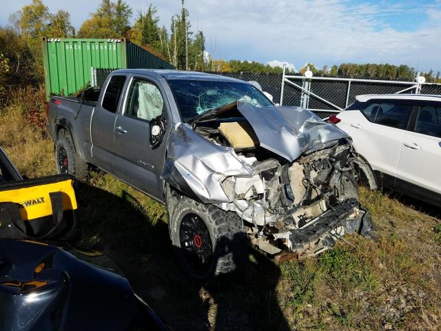 5TFSZ5AN5HX073146 - 2017 TOYOTA TACOMA ACCESS CAB GRAY photo 4